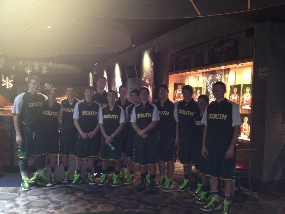 CLSHoops's tweet photo. In the wings waiting to take the floor vs Lake Zurich http://t.co/Wtb75gHs0j