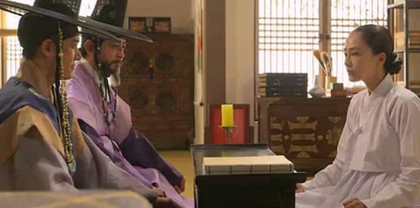Indosiar's tweet photo. Chi Soo akan mendukung Inhyeon untuk kembali ke istana, bagaimana dengan Ok Jung? #DramaKoreaIndosiar pkl 15.30 WIB http://t.co/50CsxuOHnc