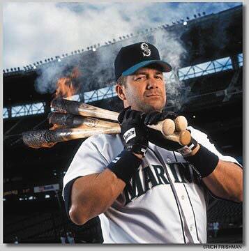 Happy Birthday to Edgar Martinez, the the best DH to have ever played the game. 