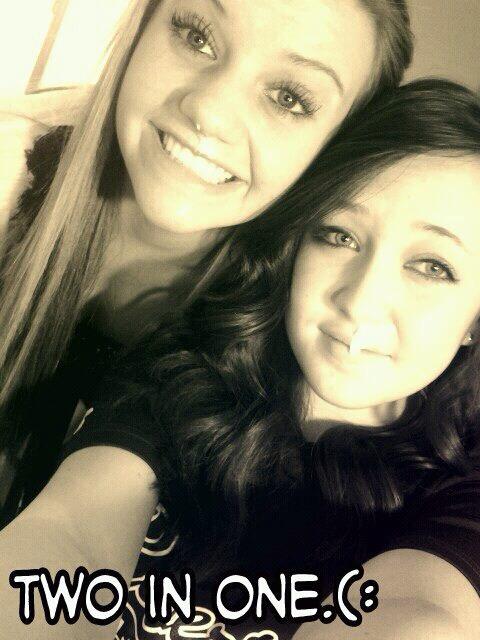 MiliaMay's tweet photo. Happy birthday Sam!😄 I feel it acceptable to bring 8th grade back into our lives. #Ahhey #TwoInOne 😂 @sammy_girrl http://t.co/5EO4ygHQPk