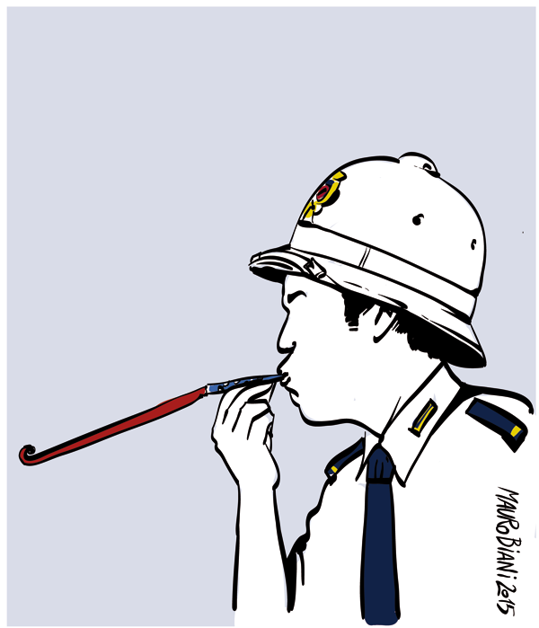 maurobiani's tweet photo. #vigiliRoma Mezzanotte. Vigna per @ilmanifesto http://t.co/PKelSo9cUU