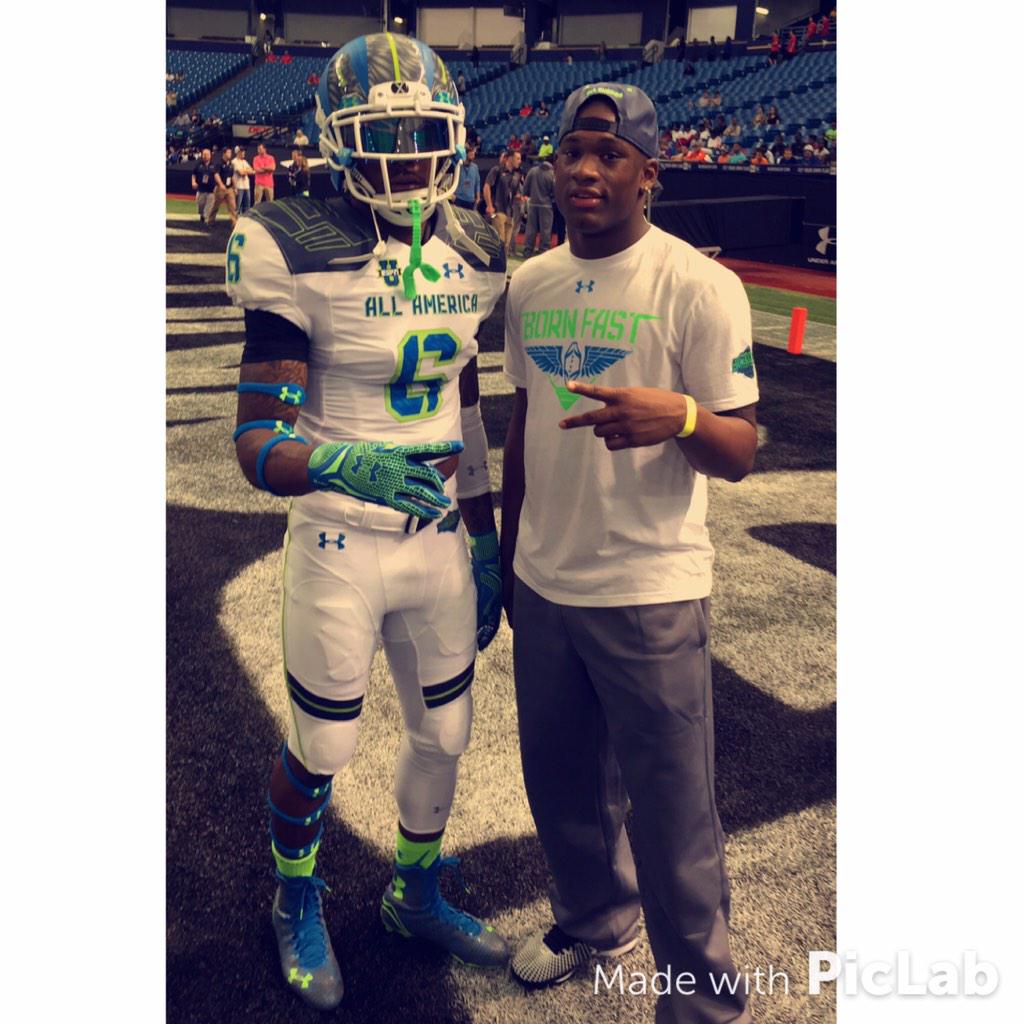 MackWilson's tweet image. Post game with my boy @derwinjames6 . 💪😈 #FSUcommit