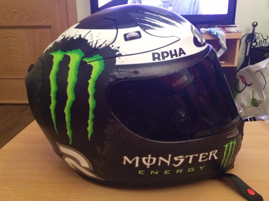 Xaviricu's tweet photo. Ya tengoo cascoo !!!! Ahora gass ✊✊✊✊ http://t.co/yub8fDnqqK