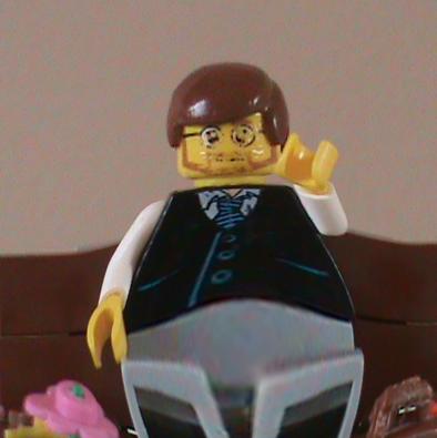 kakhandgolfer's tweet photo. @marksmithpga @ChrisEaster1985 if Mark was Lego #buttonpopper http://t.co/EXx8wsUSF4