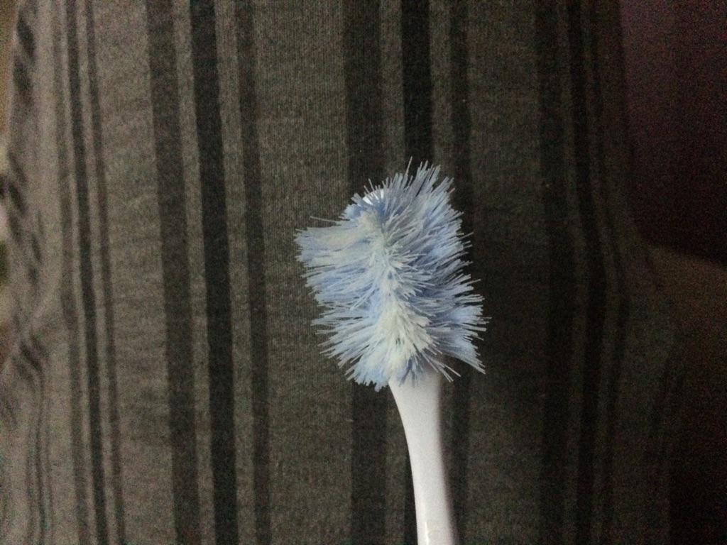 Puta crisis!!!, por fin tiro mi cepillos de dientes