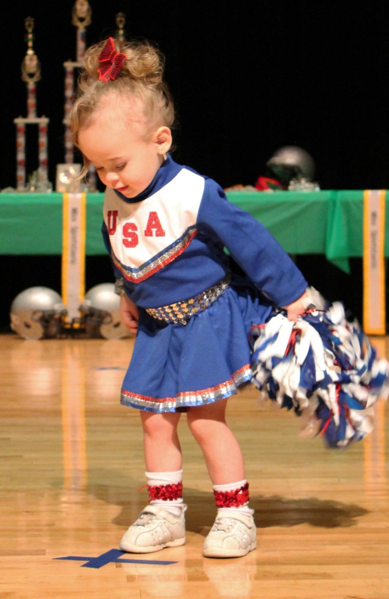 PageantGrl's tweet image. Go #USA @CheerleadingL #pageantgirl #rockstar #dance