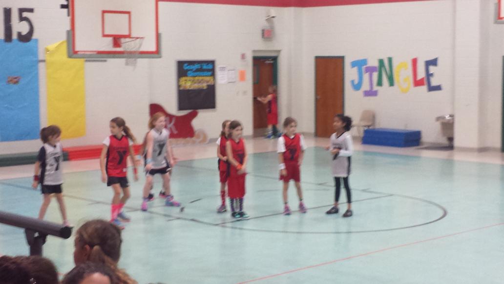 juniper_pearl's tweet photo. @lakesidepe Makenna H. staying in shape over the holidays. http://t.co/J36TlkaJlS