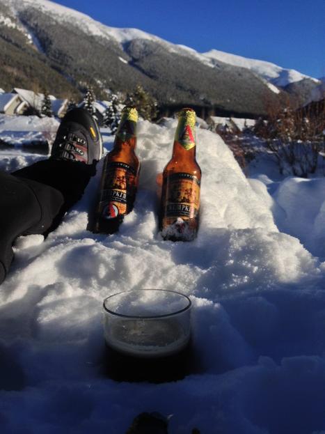 jasondavis_80's tweet photo. @AveryBrewingCo  Great way to finish an awesome day on the mountain! #rumpkin2013&amp;2014 http://t.co/6Is2p0U5qZ