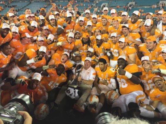 tammyhurt's tweet photo. WE'RE BACK!!! #VOLSWIN!! #ROCKYTOP #BUTCHJONES #JOSHDOBBS #2015SEC EAST HERE WE COME!!! @Vol_Football http://t.co/ImjsHwhxoh