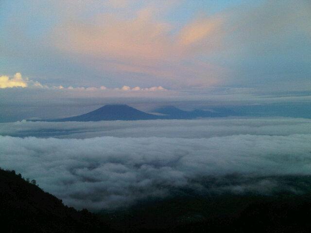 sofyanputra26's tweet image. Terimakasih MT.MERBABU :)