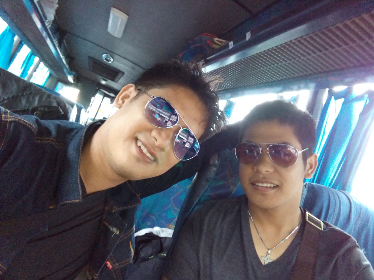 rich_boys's tweet photo. http://t.co/qcPVYZHITn