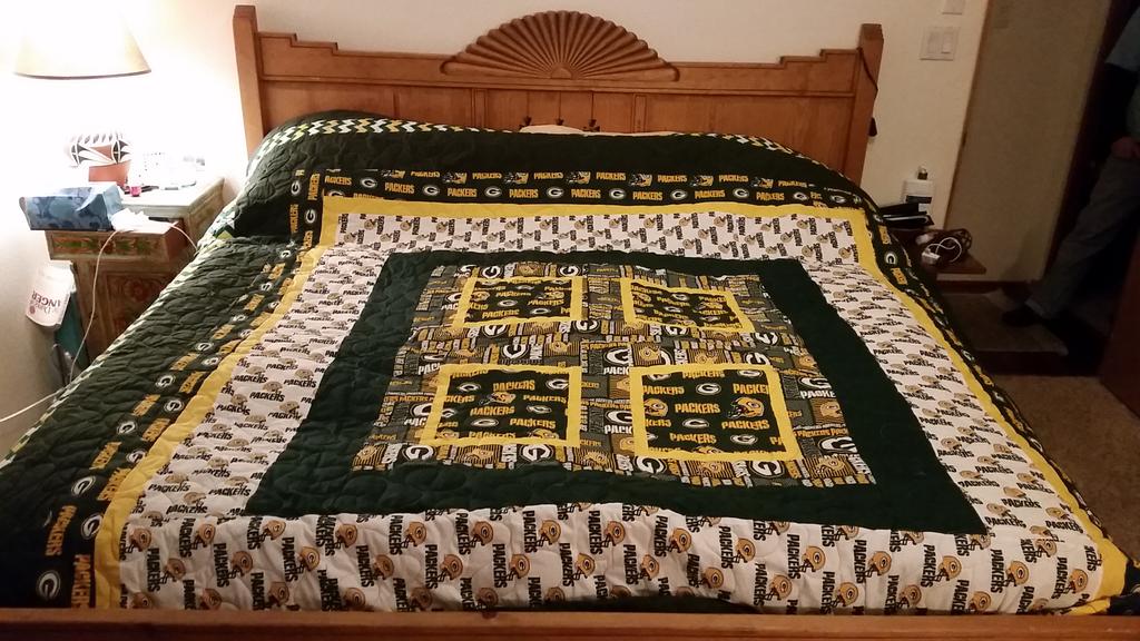 ShayNorthern13's tweet image. True #Packers fan!Courtesy of my gramma Vi! @nfl #greenbaypackers @Packers_newz_ @gbpackersfan_  @packers @QuiltsOle