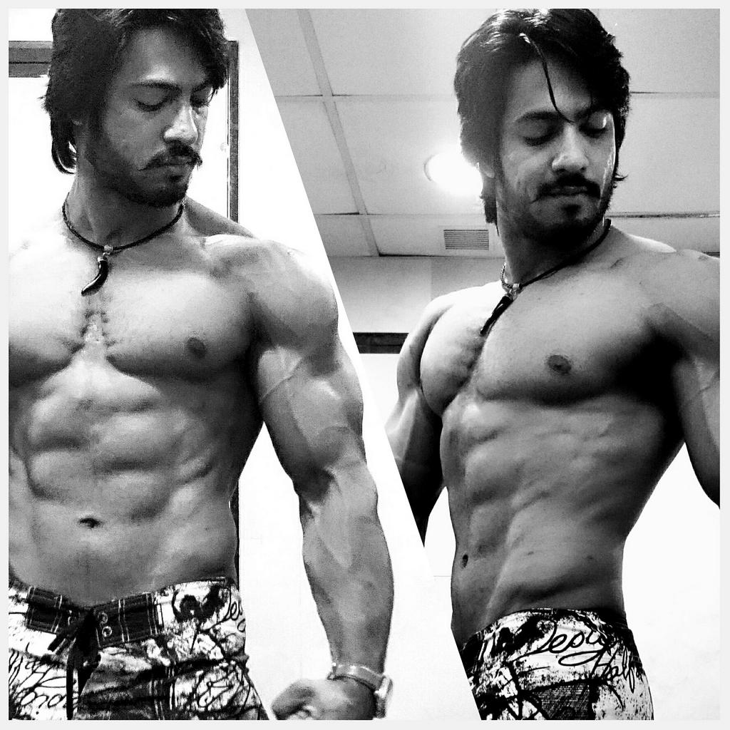 ActorAnupSingh's tweet photo. Each morning I hear voices in bed "it's cold, ur tired, sleep, work tomorrow" then hear one voice "it's now on never" http://t.co/OPvGYcOod8