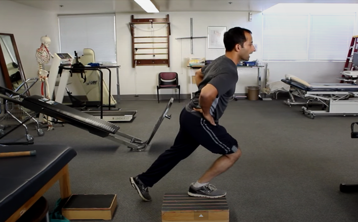 ManuKalia's tweet photo. How To Strengthen Quadriceps And Hip With Single #LegSquat. http://t.co/677jG7kW4M #quadriceps #hipinjury Please RT http://t.co/5P8lefc9vX