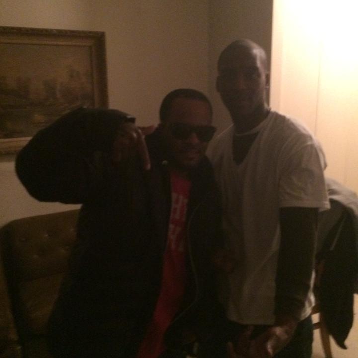 CutSaunders's tweet image. 