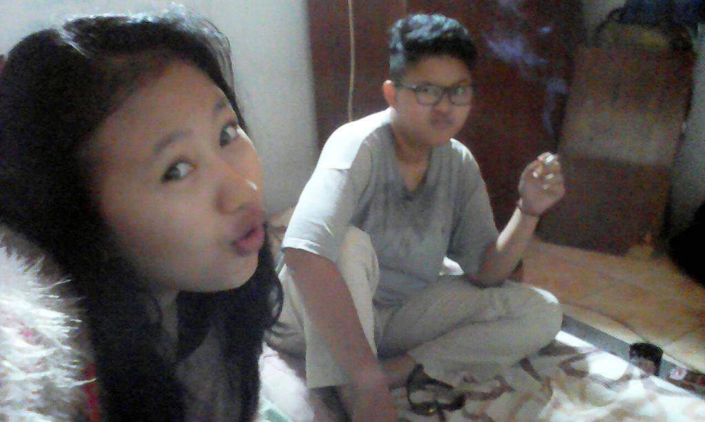 ismiecandra's tweet photo. Narsis w/ica http://t.co/cCkQBYGkpo