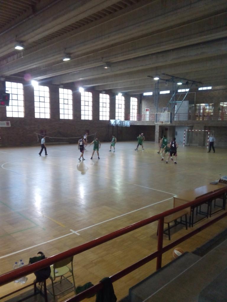 Comienza el partido del Rias Baíxas "A" contra <a href="/CB70s/">C.B. Setentas </a> en el Berbes