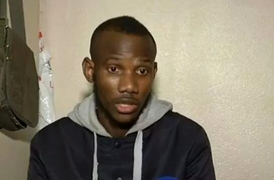 RPMEDIAS's tweet photo. Ns recevons dimanche 11h l'otage malien de Vincennes #LassanaBathily pr recueillir son récit. Merci @alisoumare #mali http://t.co/Uwd20QP169