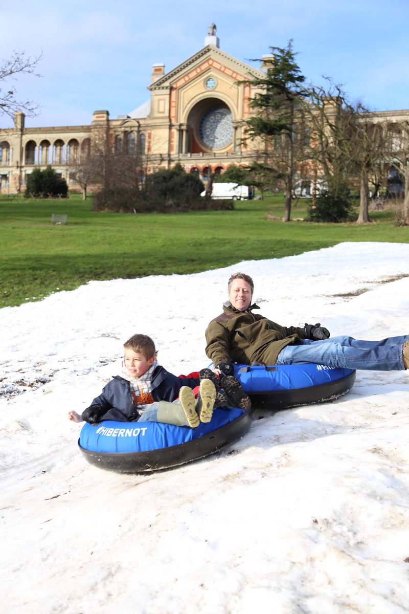 Today we hosted @LandRover_UK #hibernot event This one day snow extravaganza was a huge success #landrover #allypally