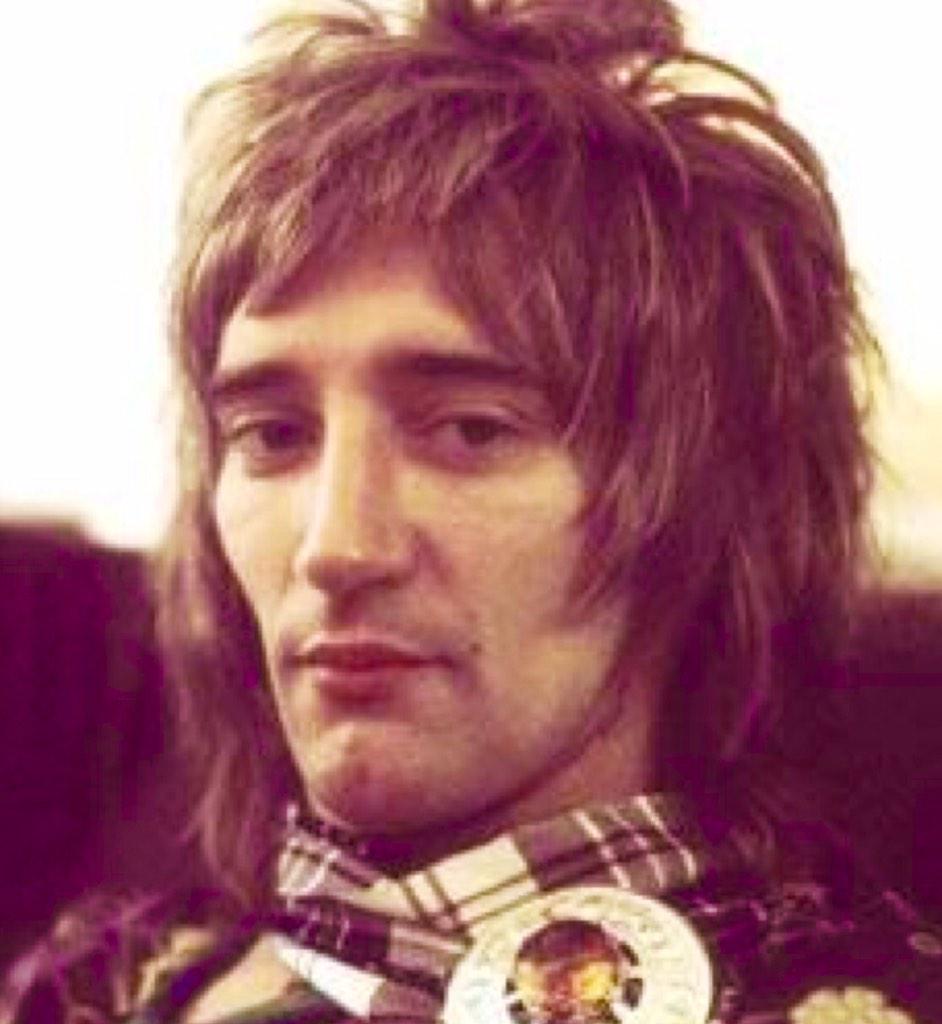 Happy Birthday Rod Stewart. Forever Young at 70 today. 