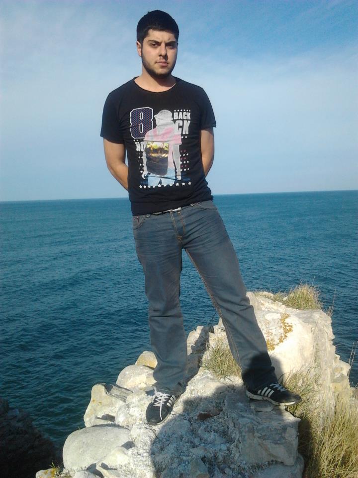 pno951's tweet photo. bitanem benim :) <3 http://t.co/vrqiaZDxDX
