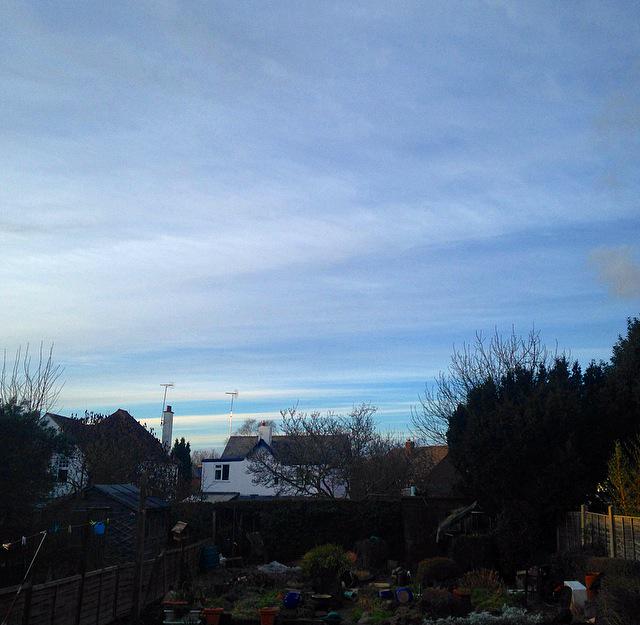 cedai1257's tweet photo. #todaysSky #ukskywatchers #cold #winter #uk @BBCSouthNews #weatherpictures http://t.co/iiBL6Ps6m8