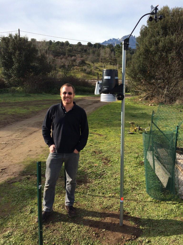 Installation d'une nouvelle station #meteo #Corse avec <a href="/infoclimat/">Asso Infoclimat</a> a Piedigriggio infoclimat.fr/observations-m…