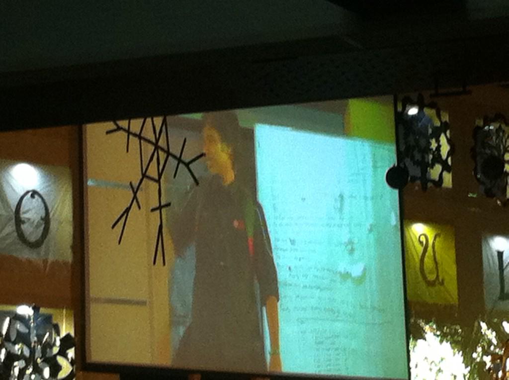 Wah ada sponsor nih dari <a href="/TMB48_IPB/">TMB48 Regenboog</a> .. Baju lapangnya bisa ada di <a href="/NatalCiva/">Natal Civa IPB</a> IPB 💪💪 #SOUL