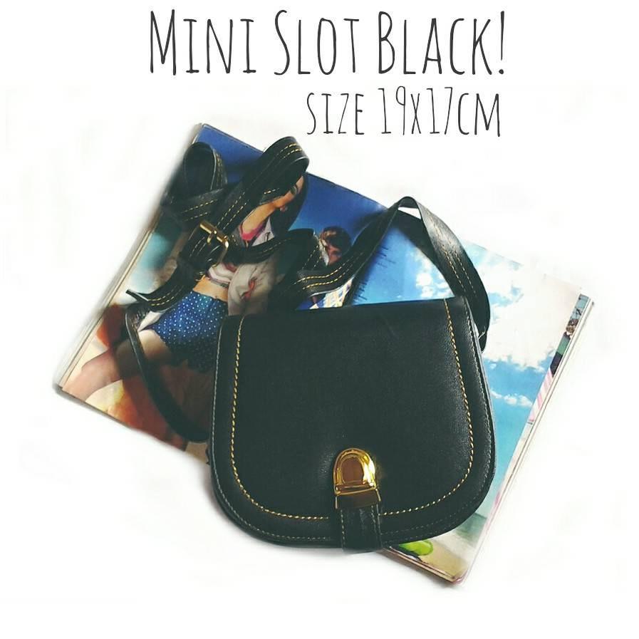 ShopOrdinary's tweet image. Mini Slot Black Rp. 65.000
Size : 19x17cm
Bahan : Syhintetic Leather
BELI 6PCS DISKON 5rb perpcs