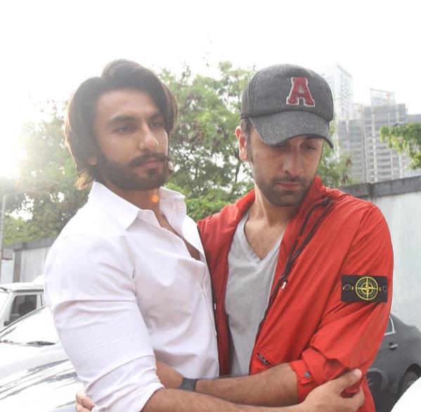 Wave_Cinemas's tweet image. #WaveGame: You&apos;re a fan of @RanveerOfficial or Ranbir Kapoor?