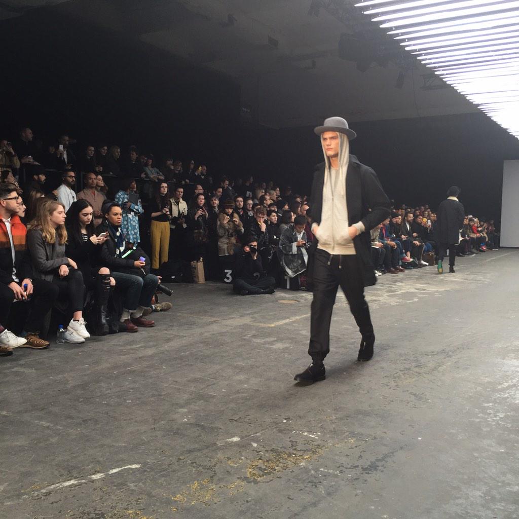 theweitzeffect's tweet photo. #YMC Highlights #style #fashion #LCM http://t.co/tVaZ0PALea