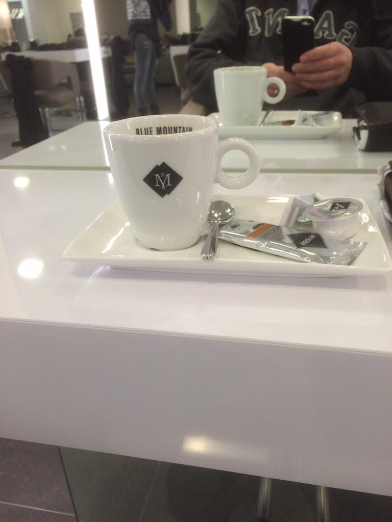 Zo even ontspannen bij <a href="/AssinkPureID/">Assink Pure Identity</a> #kapper