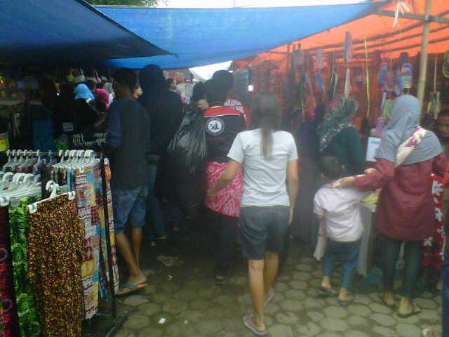 ifulluca's tweet photo. @BPP_OrmasOi @oi_cirebon @OrmasOi @iwanfals oi gembol sampah muludan @kratonkanoman crbon http://t.co/mg1FIbAO21