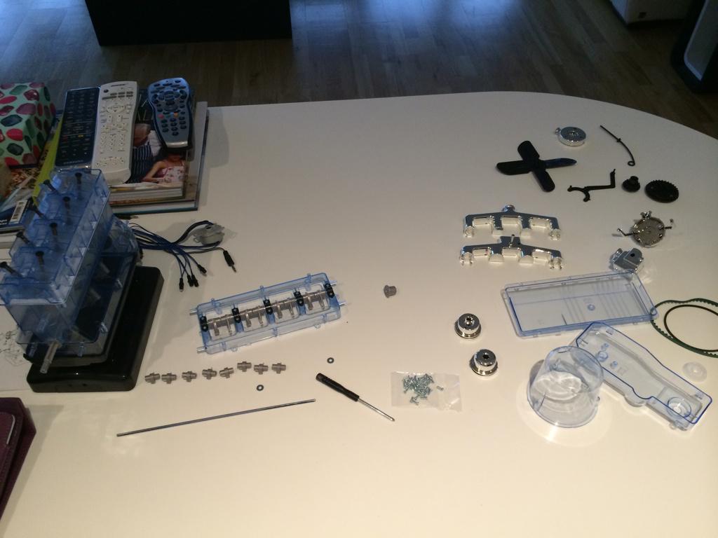 baylissrally's tweet image. Dear @HaynesManuals what am I supposed to do if the cams don't fit on to the cam shaft? #help #engineproblems #model