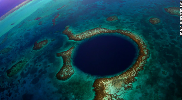 cnni's tweet image. Belize’s “Blue Hole” could explain the demise of the Mayan civilization, researchers say. cnn.it/1AoAYxt