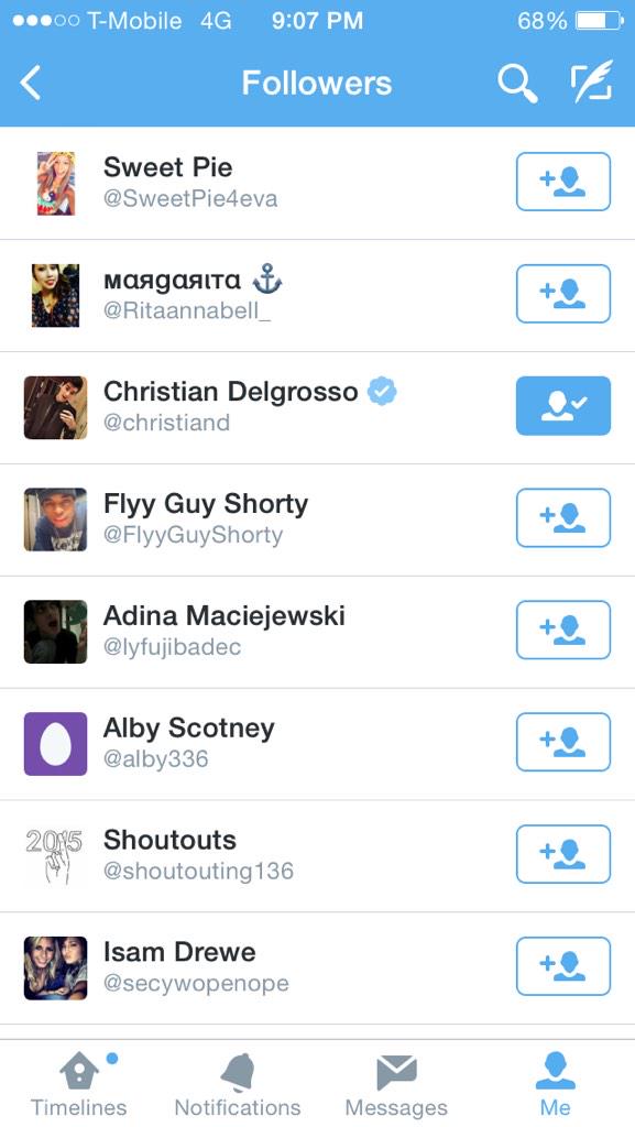 HadleyMeek's tweet photo. @christiand is FOLLOWING ME😱😱😱😱😱😱😱😱😱 http://t.co/3yBcLFxS0B