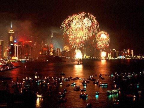 wicked_undone's tweet photo. how people celebrate New Years vs. how i celebrate New Years http://t.co/Md9zc6roSJ