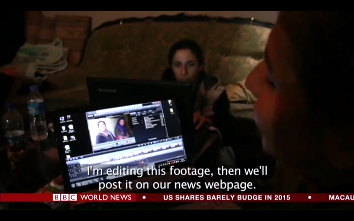 Hevallo's tweet photo. BBC'S EXTRAORDINARY DOCUMENTARY
#InsideKobane Broadcast Today 10.30am GMT. http://t.co/tg5qE0Bfyt @rustyrockets http://t.co/RkyEzlrutR