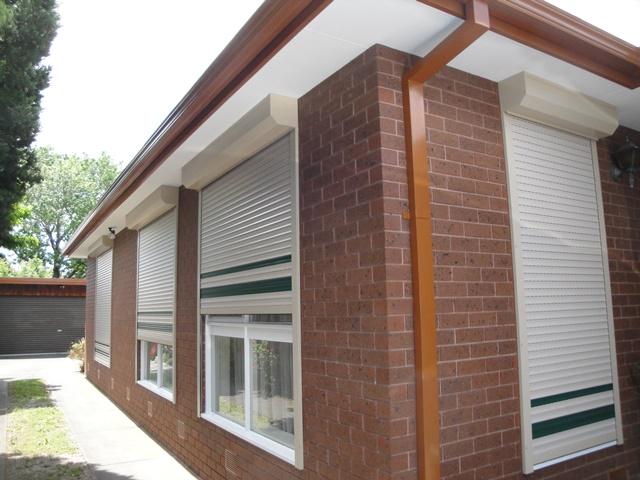 SmartShutters's tweet image. How do the roller shutters work?
smartshutters.com.au/blog/post/how-…