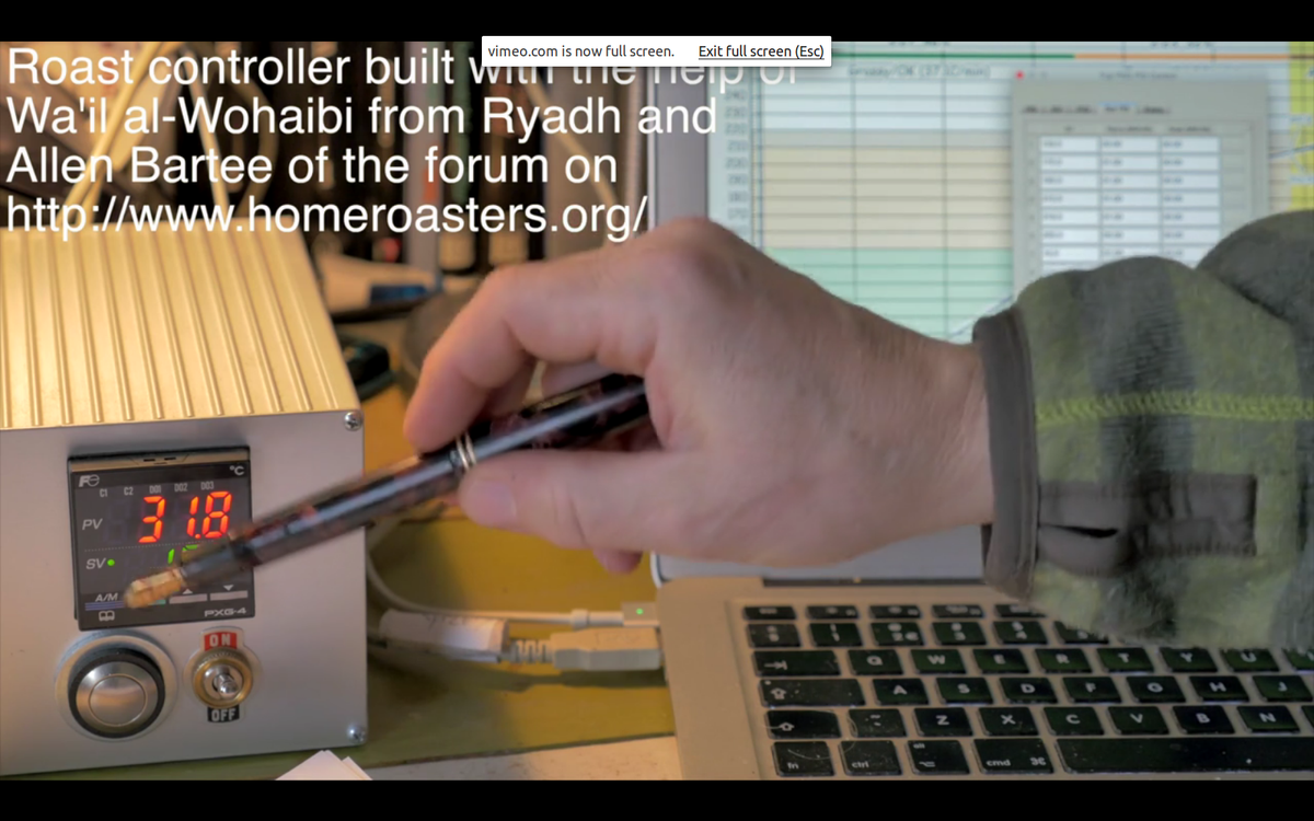 فيديو عن الحمص الهوائي يذكرني شخصيّا <a href="/wwoha/">Wayel al-Wohaibi</a> و طريقتي بالتحكم الإلكتروني @FransGoddijn #القهوة 
vimeo.com/115024339