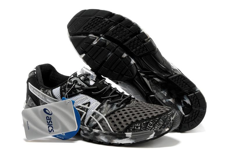 sneaker_candy's tweet photo. Cool Asics TRI 8th VIII Eighth Gray Black Running Shoes

http://t.co/ZN13K54Dhw http://t.co/m33xa2WjSI
