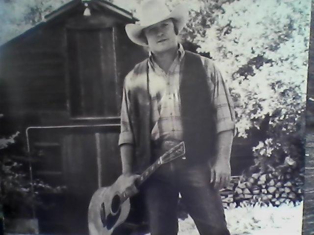HAPPY BIRTHDAY.STEPHEN STILLS 