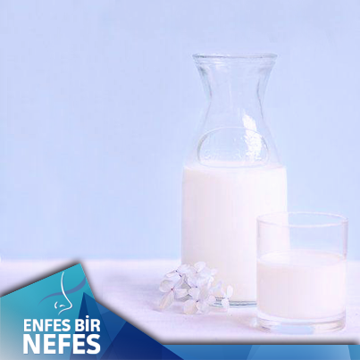 Sütün içinde bulunan proteinler, antioksidan özellikteki A vitamini ve çinko ile cilt sağlığınızı koruyun.