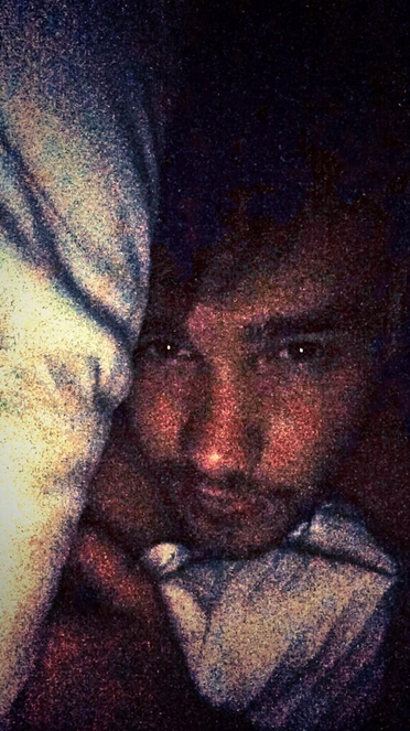 payne2490's tweet photo. en el cuarto de a lado se escuchan gemidos JaJaJa http://t.co/s6nUhsvZAD
