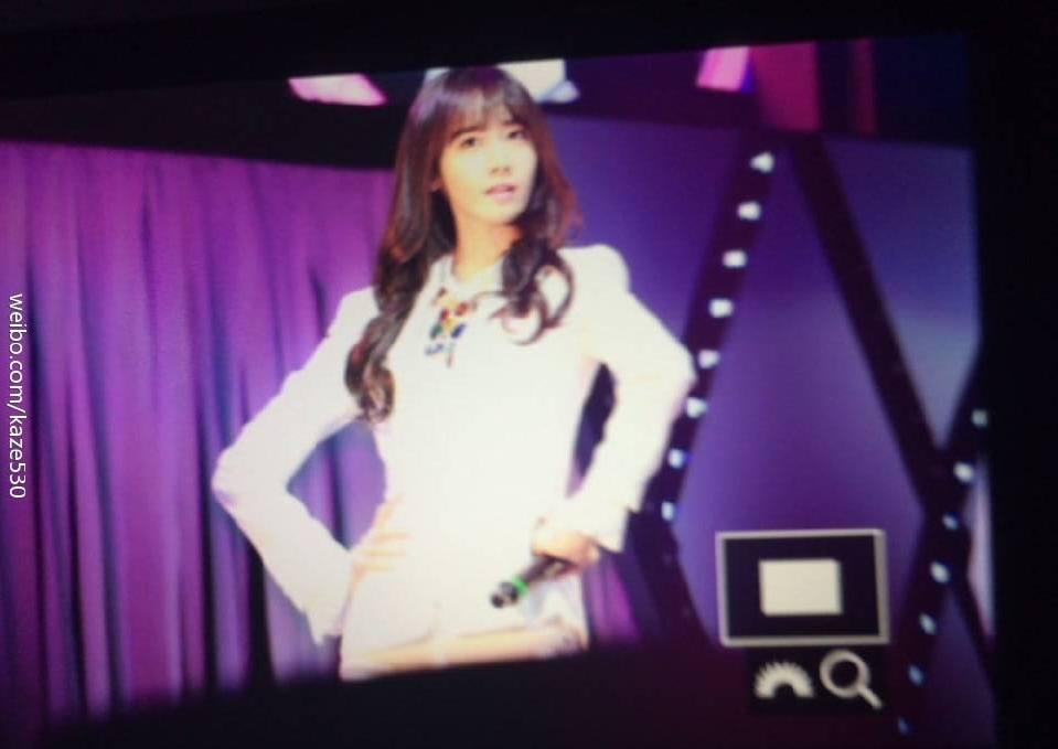 [PIC][03-01-2015]SNSD khởi hành đi Thượng Hải để tham dự "China for GG 1st Fan Party in ShangHai" vào sáng nay B6bQpxlCcAInQtX