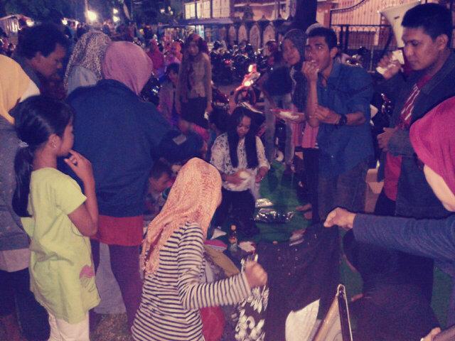 Alhamdulillah,kegiatan #TBC ke-2 di alun-alun cilacap terlaksana kawan..:)