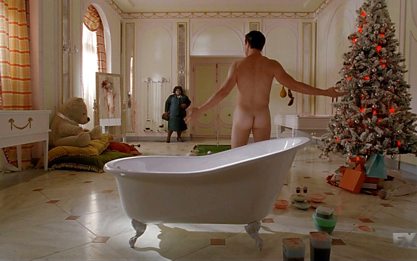 Man Crush Monday on X: Finn Wittrock & Evan Peters Naked in American  Horror Story's Latest t.co7LDLo7aZ8z  X