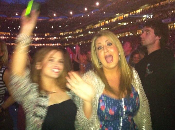 <a href="/jo_finnegan/">Joanne Finnegan</a> <a href="/GaryBarlow/">Gary Barlow</a> <a href="/suzebarlow1/">Suzanne Oneill</a> Roll on 3Arena to see TT again.  #kinggarycometothecastle   #weneedtoseegary