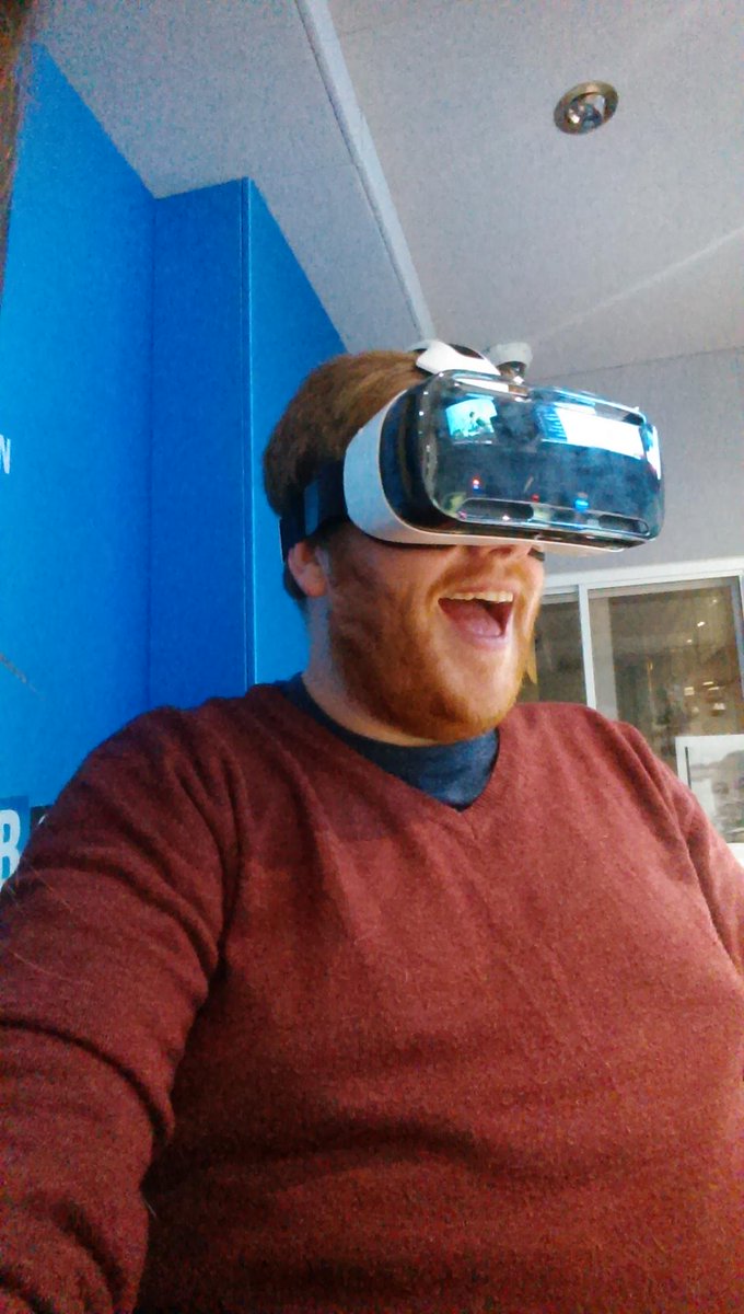 WillGavin's tweet photo. I've honestly wanted to play with one of these since I watched Gamesmaster in the 90s! #virtualrealityselfie @samsung http://t.co/GqqvRDwm8l