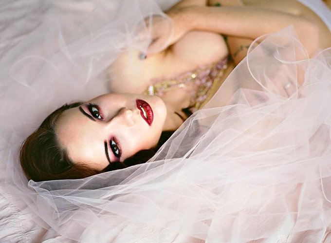 One more for you #blushingbride shot by @zaseyphoto http://t.co/KbZIw52Nqr<a href="/tag/blushingbride"class="tags">#blushingbride</a><a class="tags" target="_blank" title="On Twitter" href="/?out=eyJ0eXAiOiJKV1QiLCJhbGciOiJIUzUxMiJ9.eyJpYXQiOjE3MjE3MzU3ODAsImlzcyI6InR3cG9ybnN0YXJzLmNvbSIsIm5iZiI6MTcyMTczNTc4MCwiZXhwIjoxNzUzMjcxNzgwLCJyZWRpcmVjdF91cmwiOiJodHRwczovL3R3aXR0ZXIuY29tL3phc2V5cGhvdG8ifQ.f2cu4YYkMRsPf1WHtu7t95mvnaSgCApgNGUxmbhoqpd2CEWme6JvEt1onseutkCIamwZ2AVpydcIXXe0ETt51A">@zaseyphoto</a>